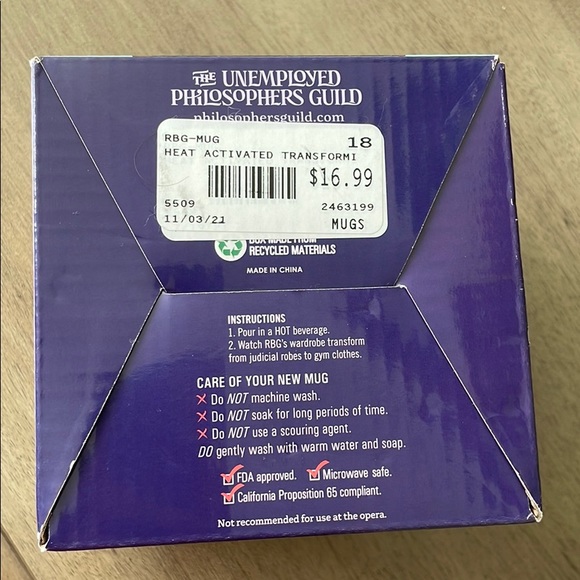 Ruth Bader Ginsburg Color Changing Mug - Picture 4 of 4